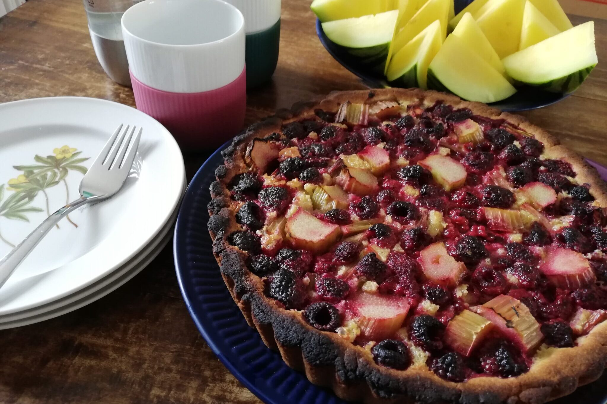 Hindbær-rabarbertærte, min favorit tærte til en regnvejrsdag. Ildfugl.com, blog, mad og drikke, Hindbær-rabarbertærte.